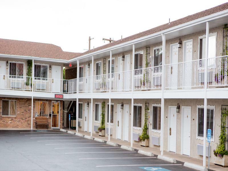 The Chalet St. George Exterior foto